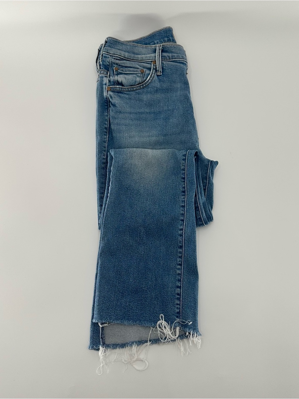 MOTHER High Waisted Looker Ankle Fray Jeans Blue Women’s 28 Stretch